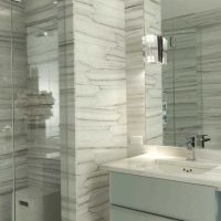 variante de un diseño de baño fotográfico brillante