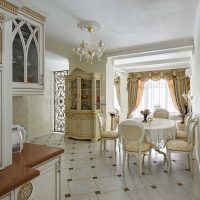 variante de plâtre décoratif inhabituel dans la conception de la photo de l'appartement