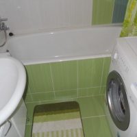 Un exemple de style inhabituel d'une salle de bains à Khrouchtchev photo