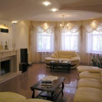 exemple d'un beau salon intérieur photo 19-20 m²