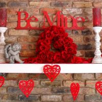 la opción de usar letras decorativas en el diseño de la foto de la habitación