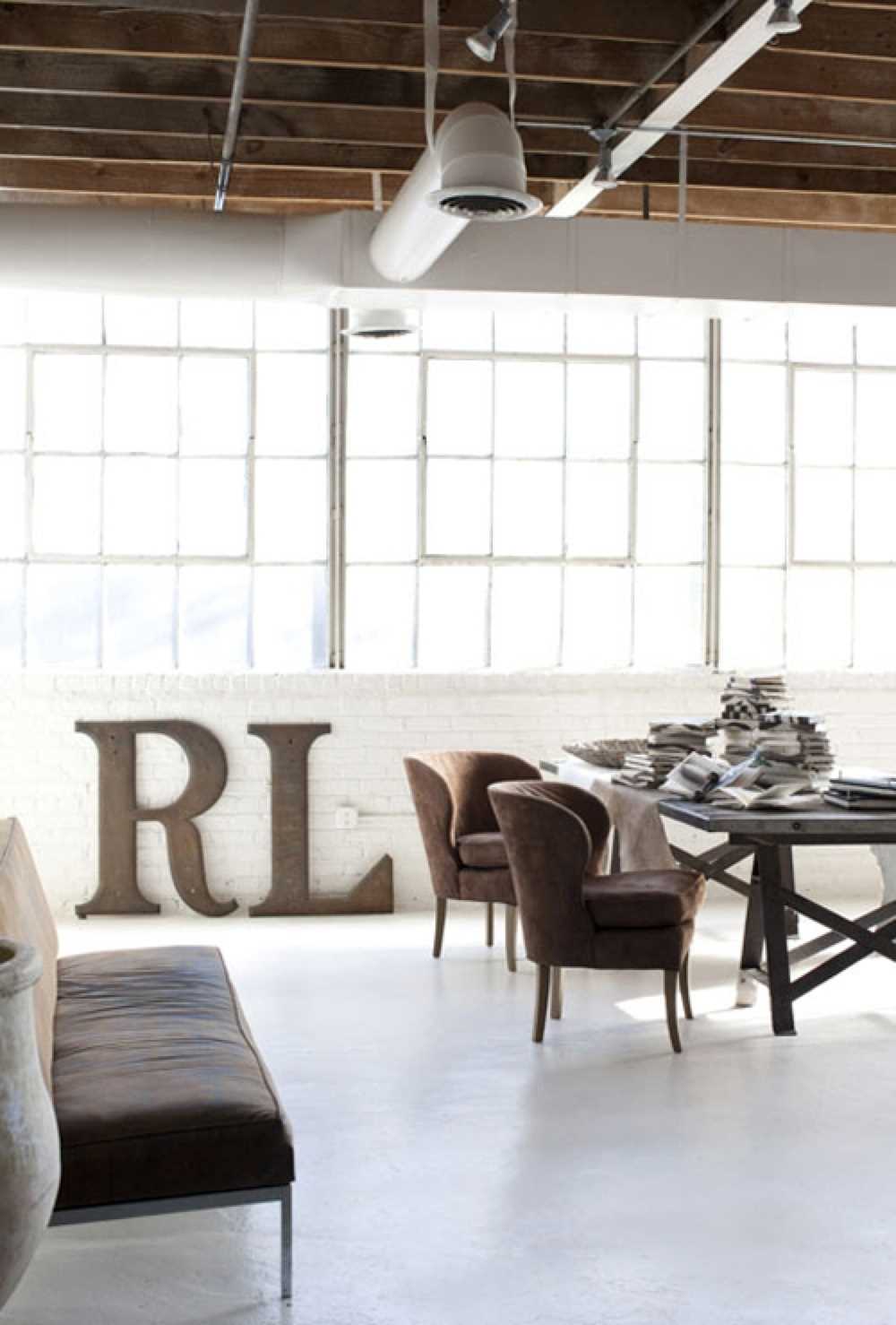 la opción de usar letras decorativas en el diseño de la habitación