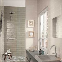 option de grande salle de bain intérieure inhabituelle