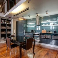 variante du design lumineux de la maison avec une seconde photo lumineuse