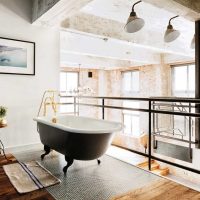 l'idée d'un style insolite de la salle de bain en noir et blanc