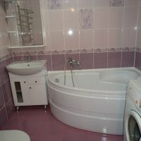 Exemple d'un intérieur de salle de bain lumineux photo de 5 m²