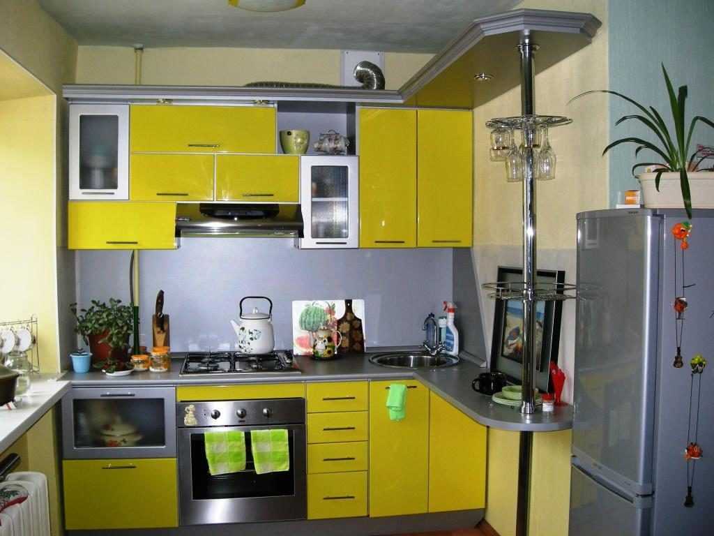 variante de l'intérieur insolite de la cuisine 8 m2
