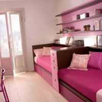 idée de décor inhabituel pour une chambre pour une fille dans une photo de style moderne