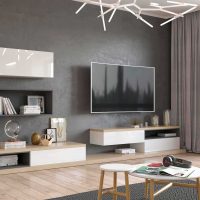 idée d'un décor lumineux d'un appartement de deux pièces à Khrouchtchev photo