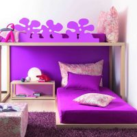version d'une chambre de style lumière pour une fille dans un style photo moderne
