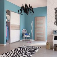 option combinaison de lumière de couleur dans le décor d'un appartement moderne photo