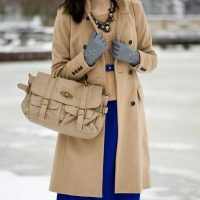 l'idée d'utiliser une couleur beige inhabituelle dans le style de la maison