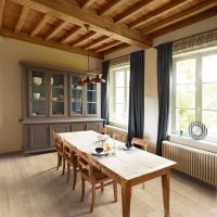 la possibilité d'utiliser un stratifié clair dans une photo d'appartement insolite