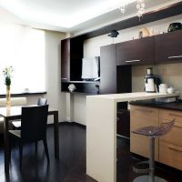 variante d'une belle cuisine design photo 14 m²