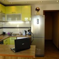 option d'une cuisine lumineuse de 8 m²