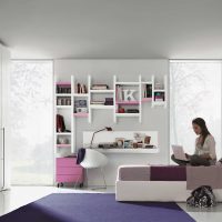 variante d'un décor de chambre clair pour une fille dans une photo de style moderne