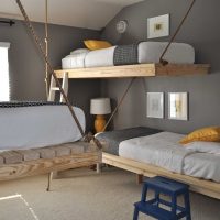 idée de décor lumineux d'une photo de petit dortoir