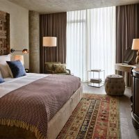 l'idée d'utiliser une couleur beige vif dans le style de la maison