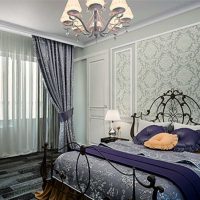 Exemple d'utilisation de rideaux modernes dans un décor d'appartement lumineux