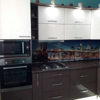 l'idée d'utiliser une photo de décor de cuisine clair