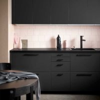 l'idée d'une cuisine lumineuse de 14 m²