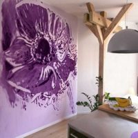 variante de la décoration de la maison lumineuse avec peinture murale
