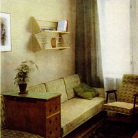 variante de l'intérieur inhabituel de l'appartement dans l'image de style soviétique