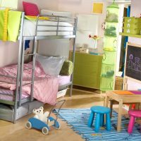 l'idée d'un bel intérieur de chambre d'enfant pour deux filles