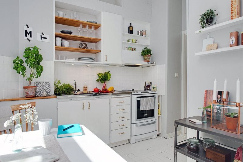 cocina de 5 metros cuadrados con decoración