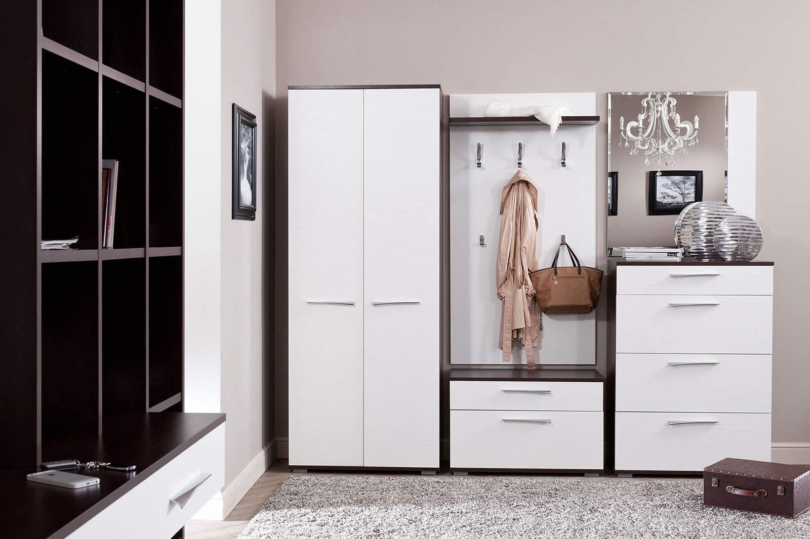 couloir design en blanc