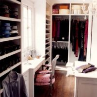 dressing design avec fenêtre