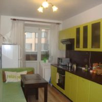 option d'un intérieur lumineux de la cuisine image de 12 m²