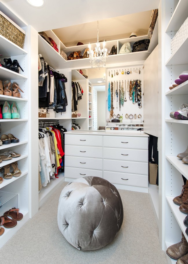 dressing dans l'appartement