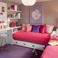 idée d’un décor lumineux pour une chambre d’enfant pour une fille photo