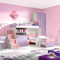 idée d’un intérieur inhabituel d’une chambre d’enfant pour une fille photo