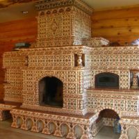 Exemple d'utilisation d'un beau poêle russe dans un décor photo moderne