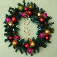 exemple à faire vous-même pour appliquer un beau motif de guirlande de Noël