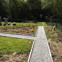 l'idée d'utiliser des allées de jardin insolites dans l'aménagement paysager