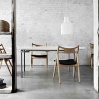 version du design inhabituel de la salle dans l'image de style scandinave