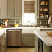 intérieur d'une petite cuisine