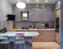 conception de la cuisine dans l'appartement