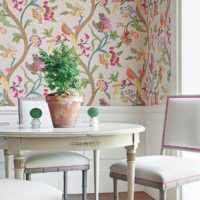 conception de papier peint dans les idées d'intérieur de la salle