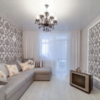 papier peint classique dans le hall