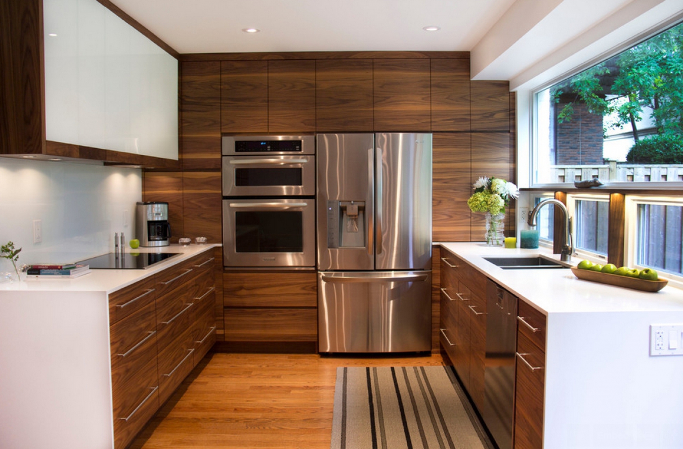 cocina rectangular de estilo moderno