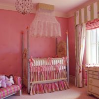 chambre d'enfants pour un nouveau-né pour une fille