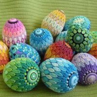 Quilling décoration d'oeuf de Pâques