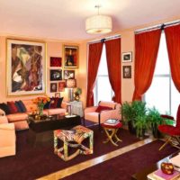 un exemple d'une combinaison de belle couleur pêche dans le décor d'une photo d'appartement