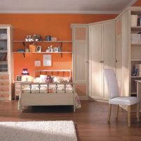 l'idée de combiner une couleur pêche claire dans la conception d'une photo d'appartement