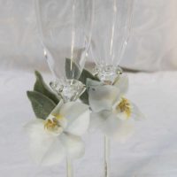 ejemplo de una hermosa decoración de la decoración de copas de boda photo