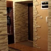 L'utilisation de la pierre décorative à l'intérieur du couloir